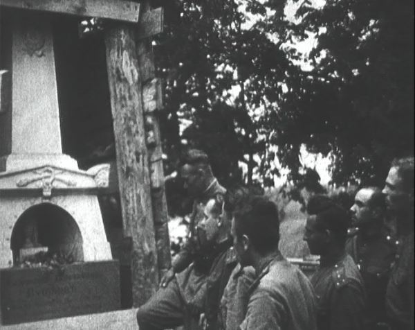 «Западня для патриотов»: как в 1944 году была заминирована могила Пушкина